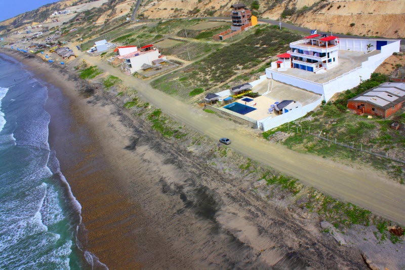 Casa Blanca Hostal Santa Marianita Ecuador Aerial 2014 (24)